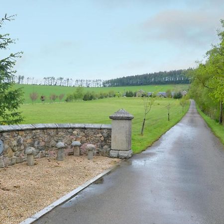 Stunning Country House With Beautiful Views Apartment Inverurie Exterior photo